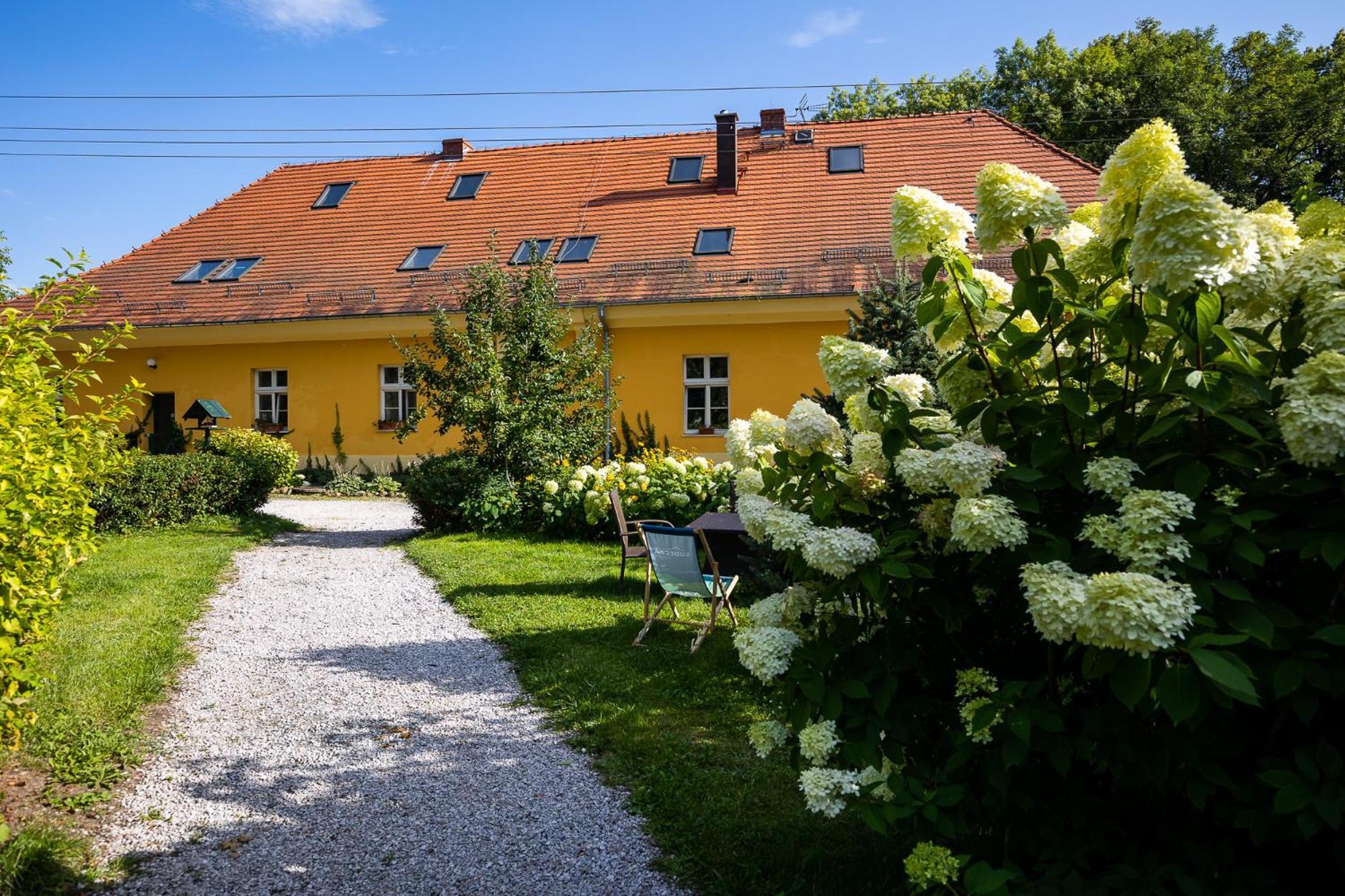 Apartamenty Bukowiec Folwark I Park Exterior foto